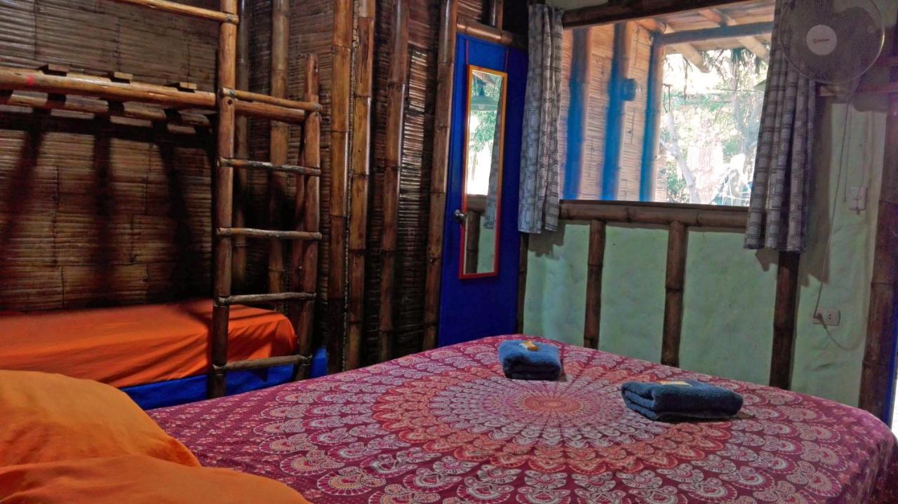 Saigon Backpackers Hostel Máncora Exteriör bild